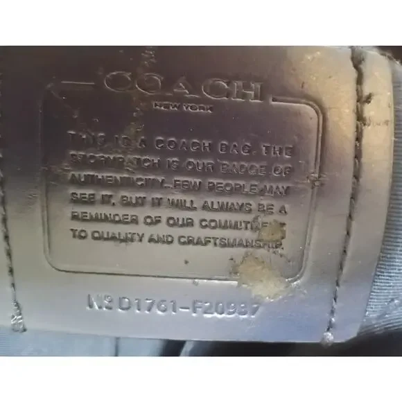 COACH Vintage Legacy Jack Road Blue Shoulder Bag - EUC - Picture 8 of 8